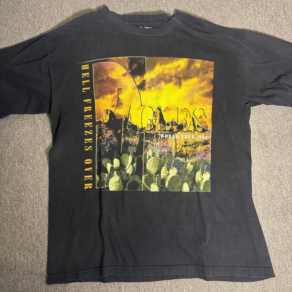 Vintage 1994 Eagles Hell Freezes Over Tour Shirt Size: XL SINGLE STITCH